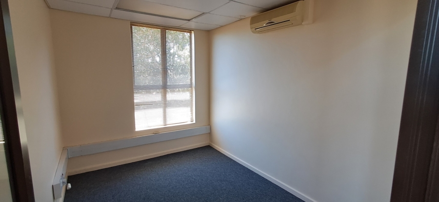 Commercial Property for Sale in Langenhovenpark Free State